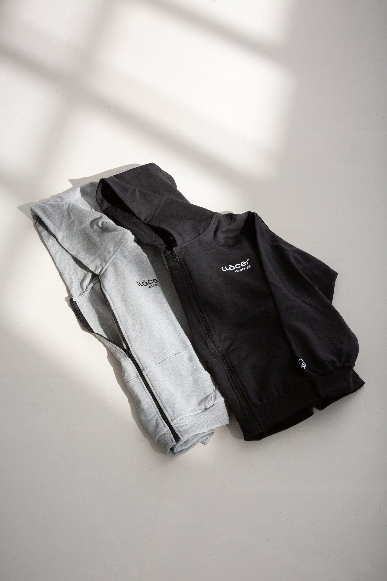 Chaqueta con cremallera